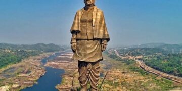 10 Tallest Statues which will make you feel proud to be an Indian!